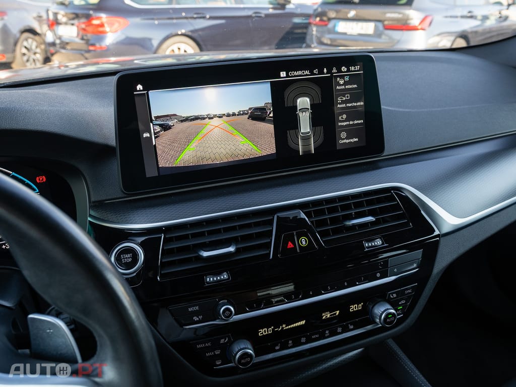 BMW 530 e Pack Desportivo M