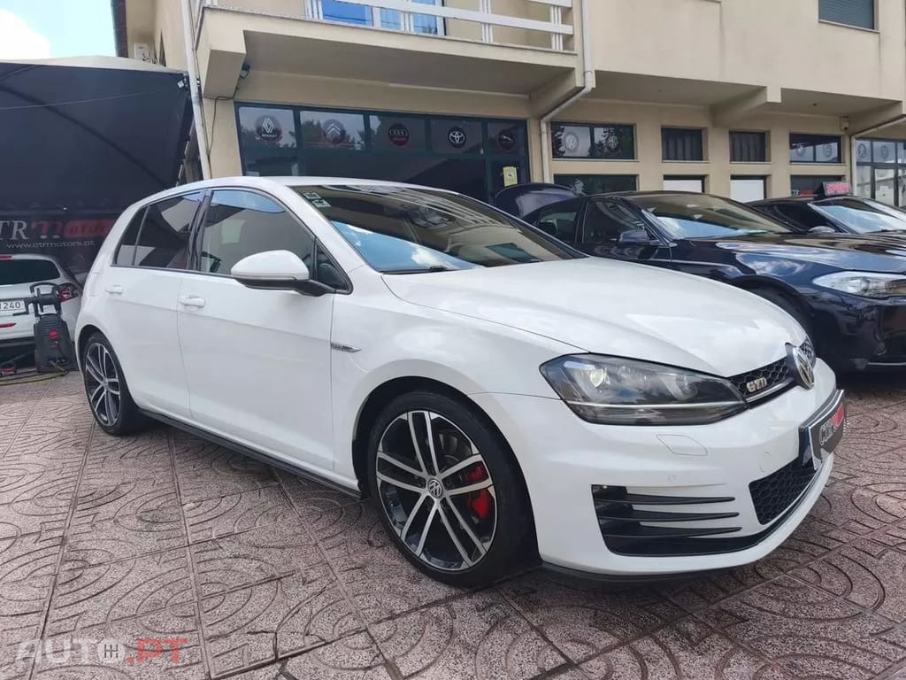 Volkswagen Golf 2.0 TDi GTD