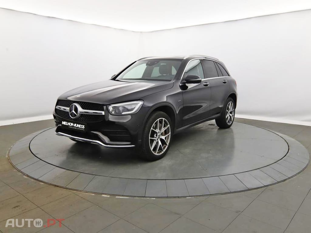 Mercedes-Benz GLC 300 e 4Matic 9G-TRONIC AMG Line