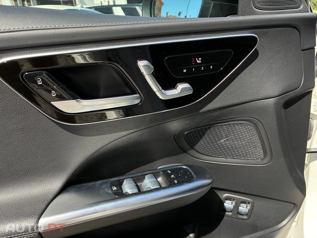 Mercedes-Benz C 300 e AMG Line