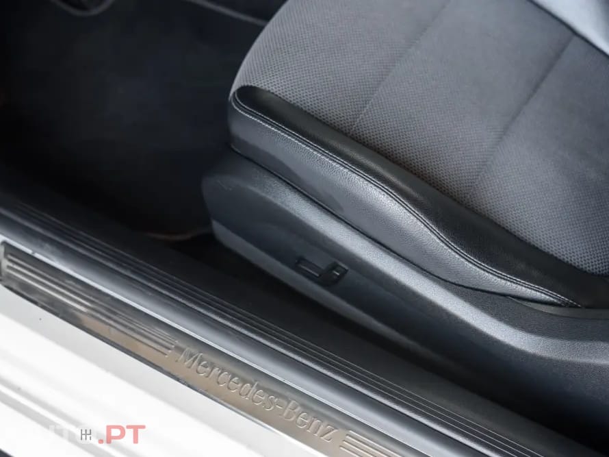 Mercedes-Benz E 220 d 9G-TRONIC Avantgarde