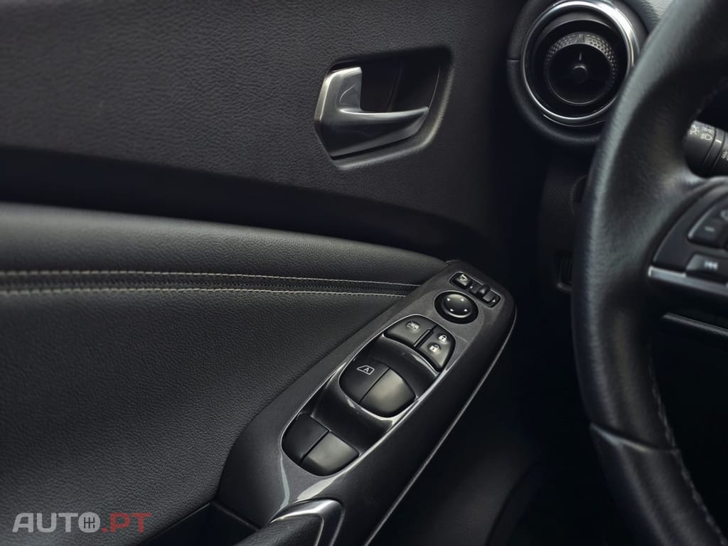 Nissan Juke 1.0 DIG-T N-Connecta
