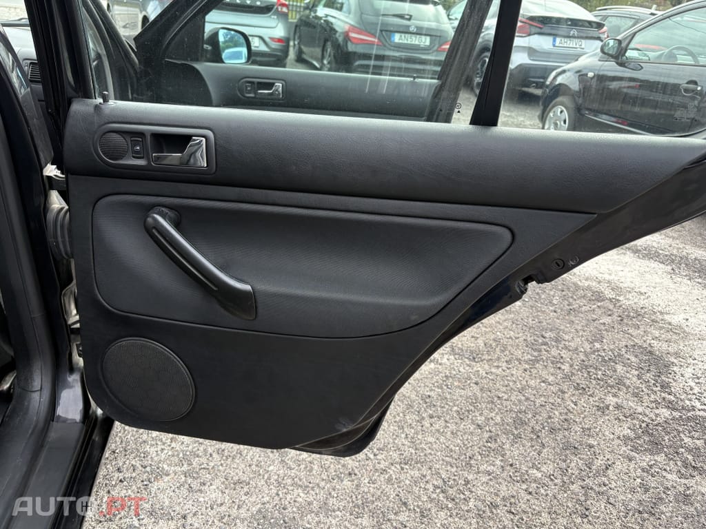 Volkswagen Golf 1.9 TDi Highline