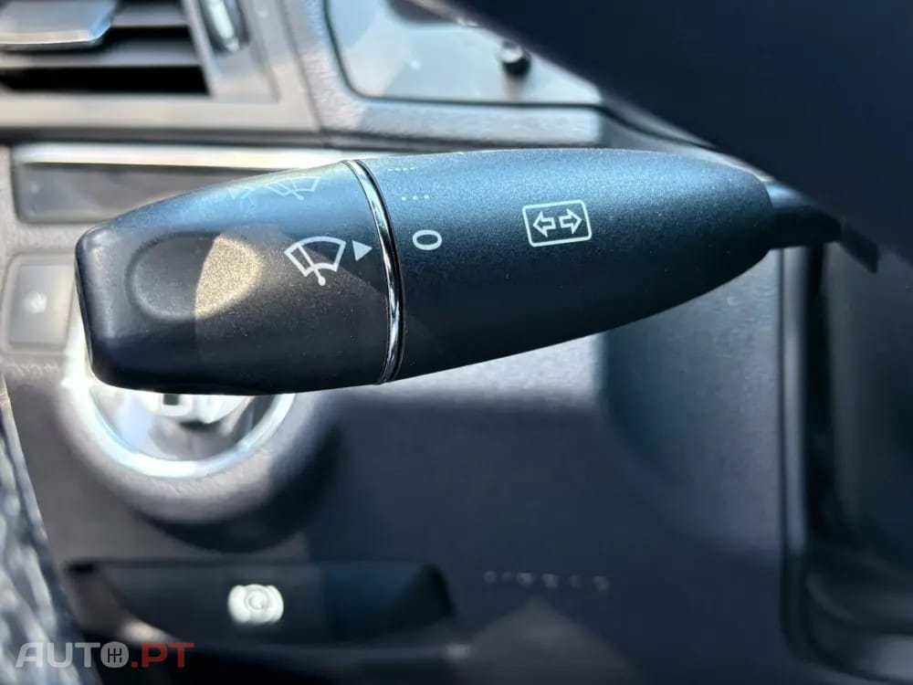Mercedes-Benz E 350 CGi Avantgarde BlueEfficiency Auto