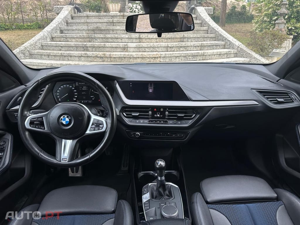BMW 116 d Pack Desportivo M