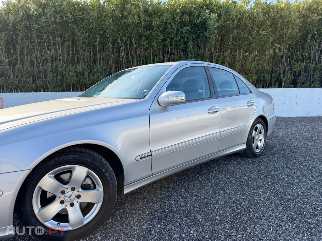 Mercedes-Benz E 220 CDi Avantgarde