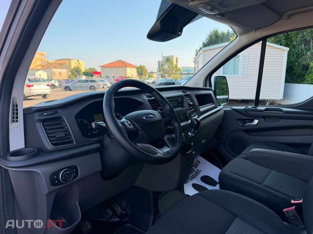 Ford Transit Custom LONGA