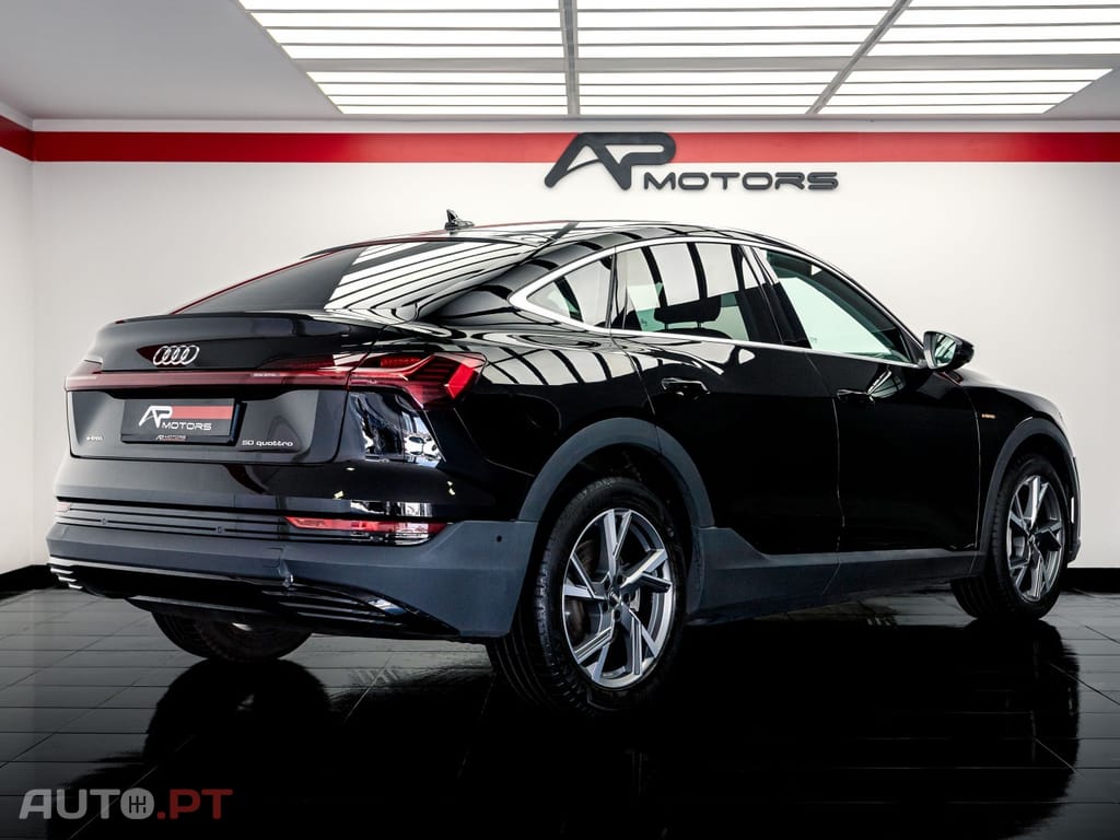 Audi E-Tron 50 quattro