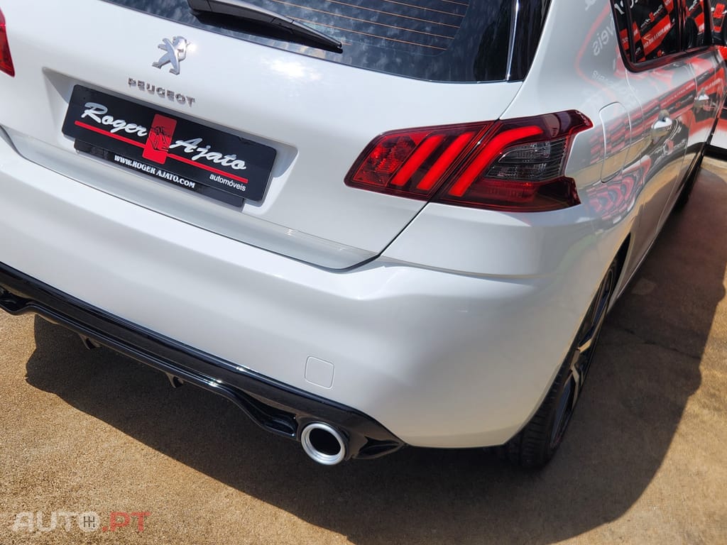Peugeot 308 1.5 BlueHDi Business Line
