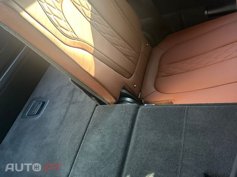 BMW X7 40 d xDrive Pack M Desportivo