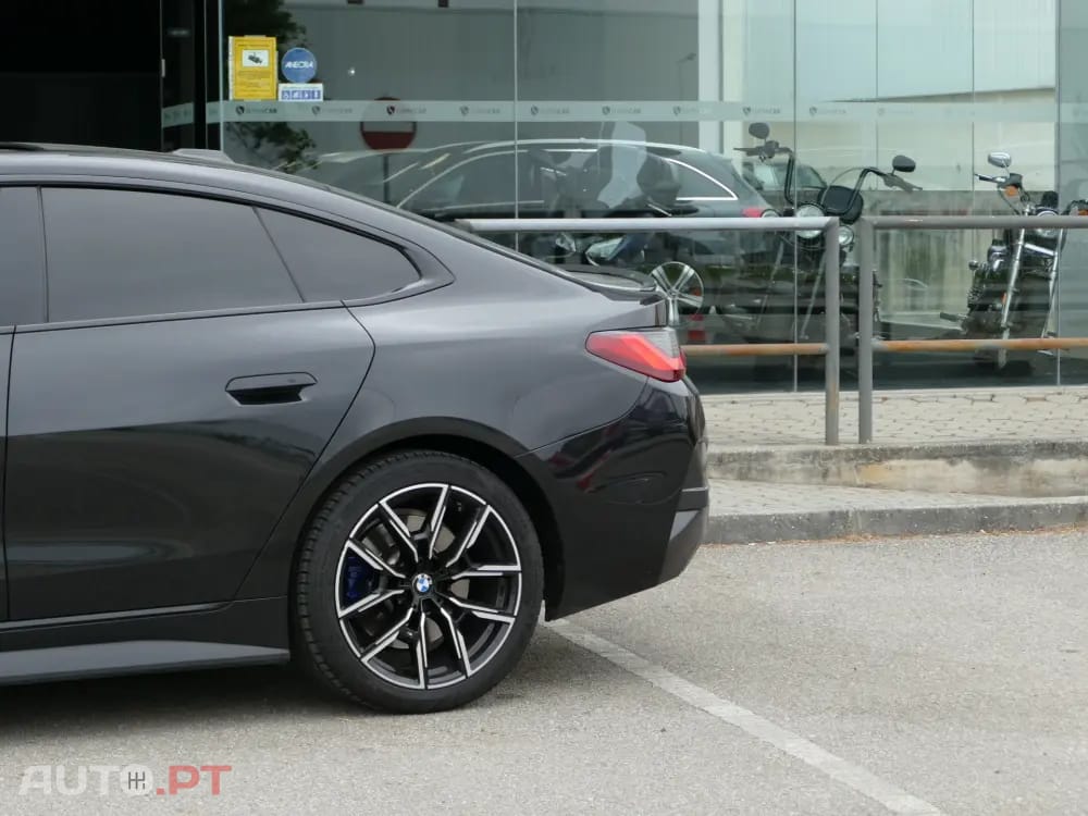 BMW 420 d Pack Desportivo M Pro Auto