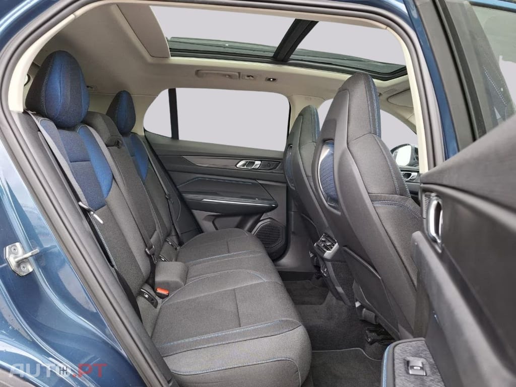 Lynk & Co 01 PHEV I.V.A DEDUTÍVEL 