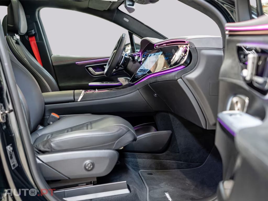 Mercedes-Benz EQE I.V.A DEDUTIVEL 53 AMG 4M