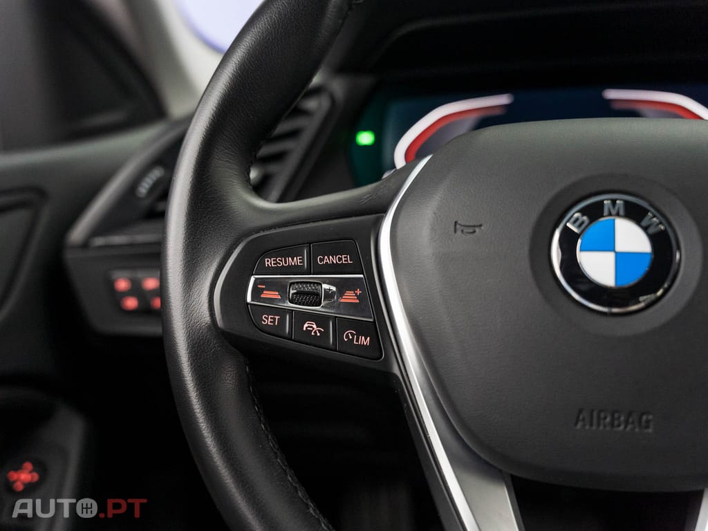 BMW 218 i Advantage