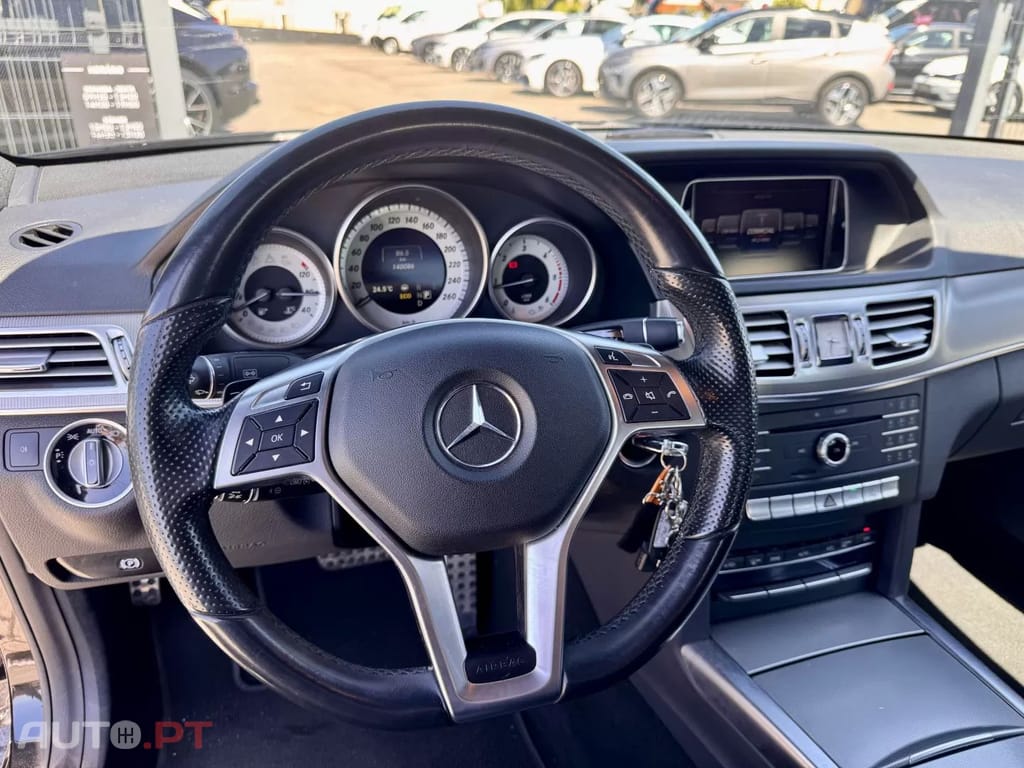 Mercedes-Benz E 250 BlueTEC Avantgarde Auto.