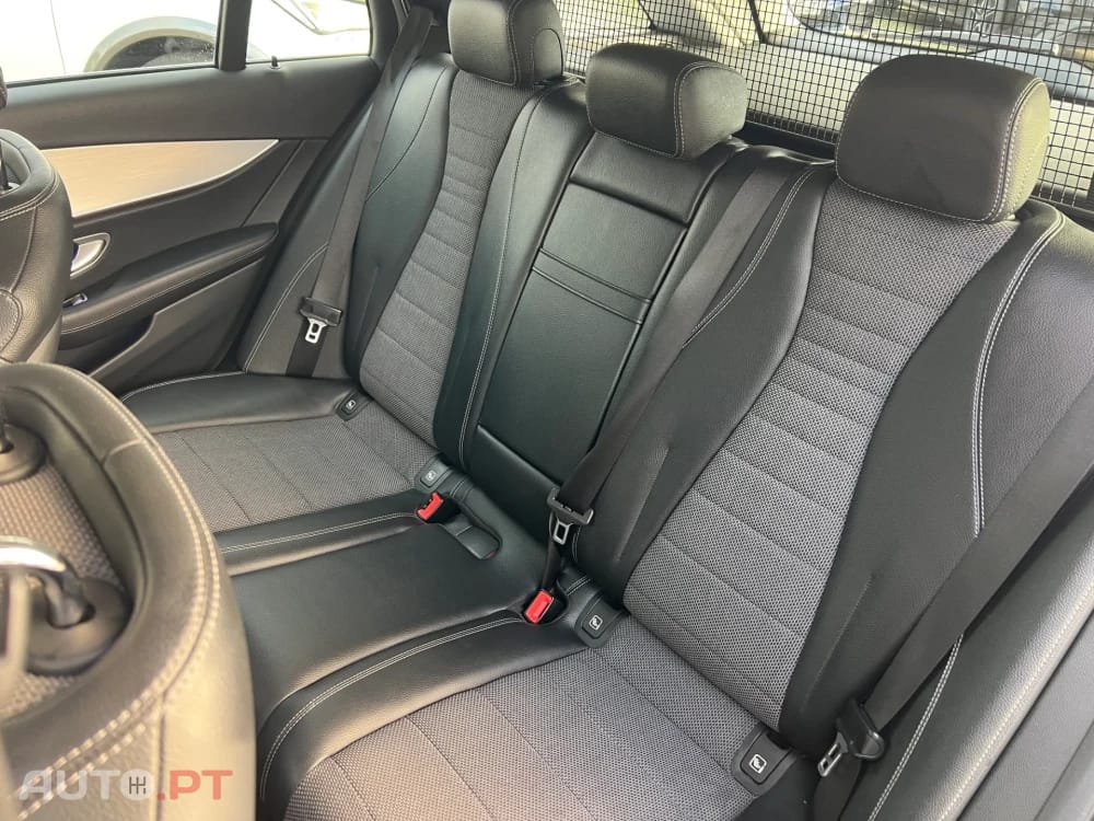 Mercedes-Benz E 300 E 300de T 9G-TRONIC Avantgarde