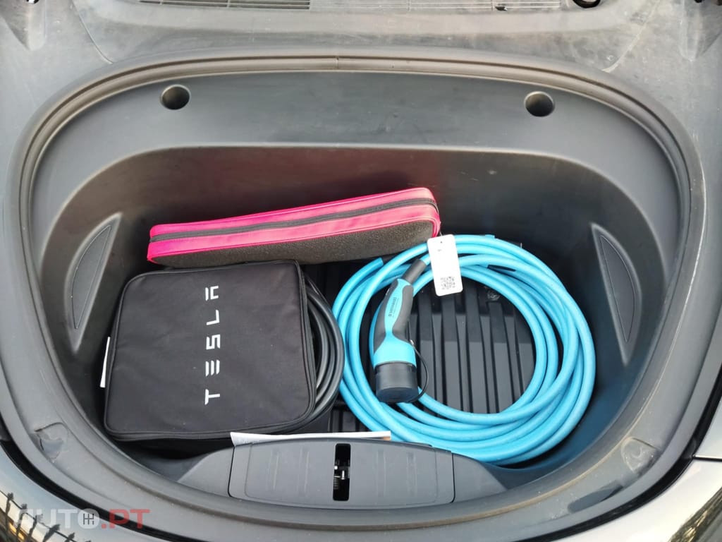 Tesla Model 3 long range dual motor