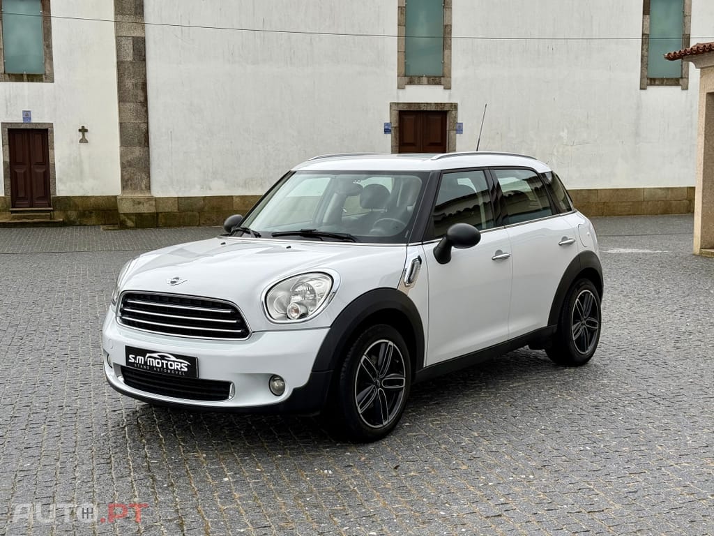 MINI Countryman One D