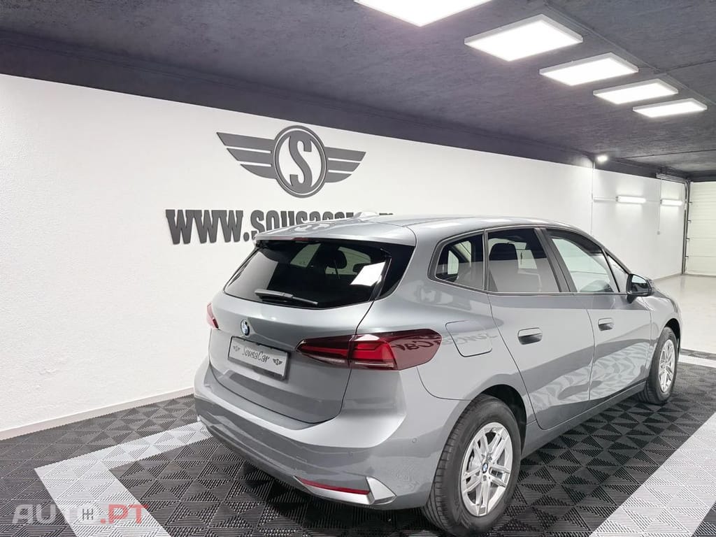 BMW 218 d Auto