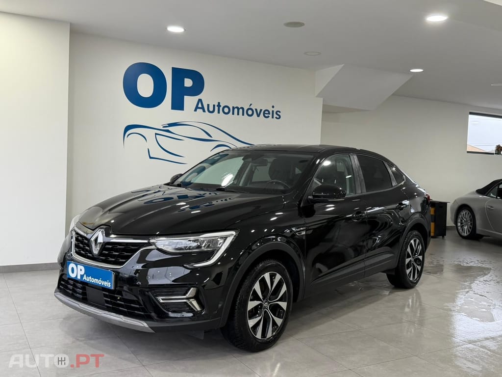 Renault Arkana 1.6 E-Tech Full Hybrid Engineered