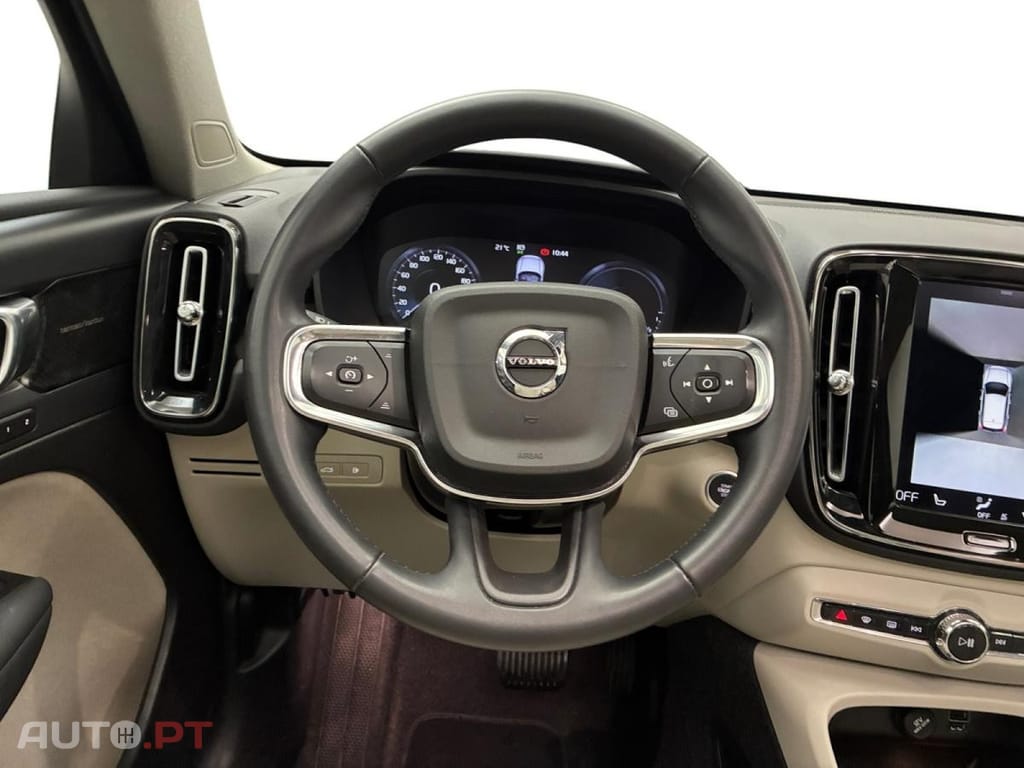 Volvo XC40 1.5 T5 PHEV Luxury Inscription DCT7