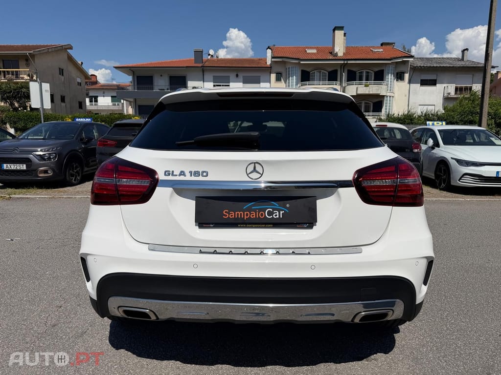 Mercedes-Benz GLA 180 AMG Line