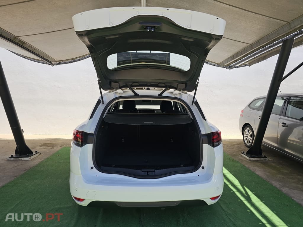 Renault Mégane 1.6 Plug-In Engineered