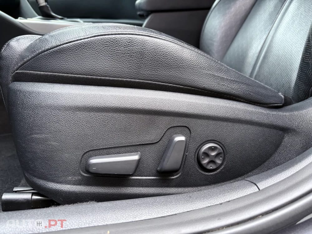 Kia Optima 2.0 CVVT PHEV