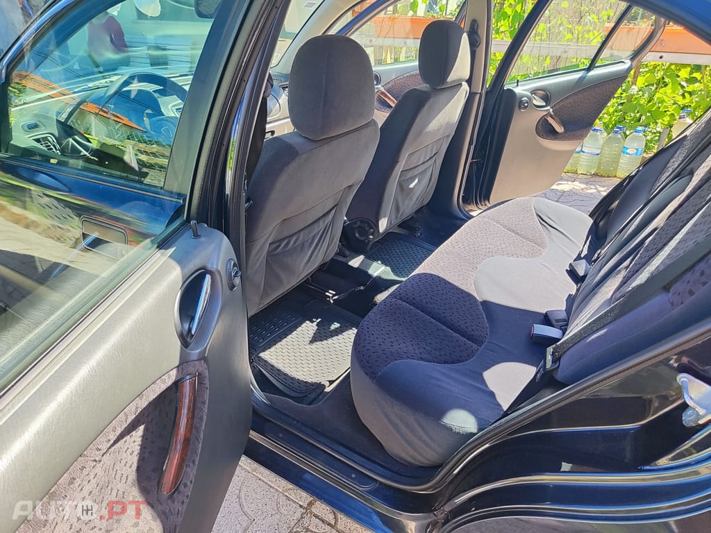 Rover 25 1.4 Classic