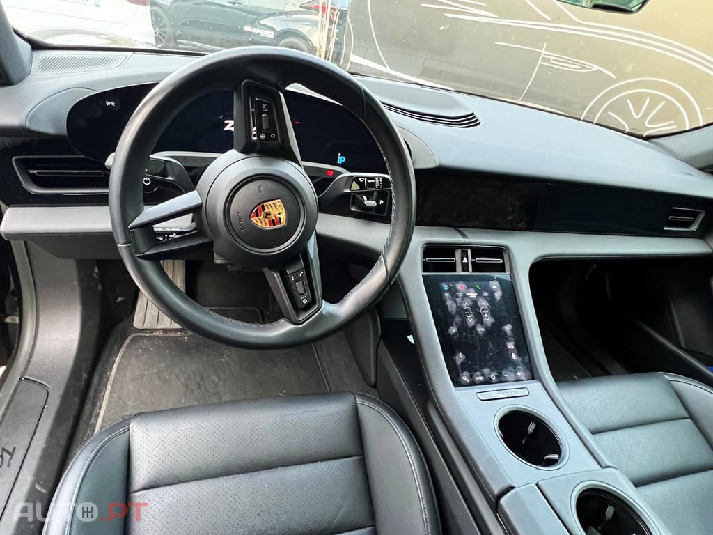 Porsche Taycan Bateria Performance Plus