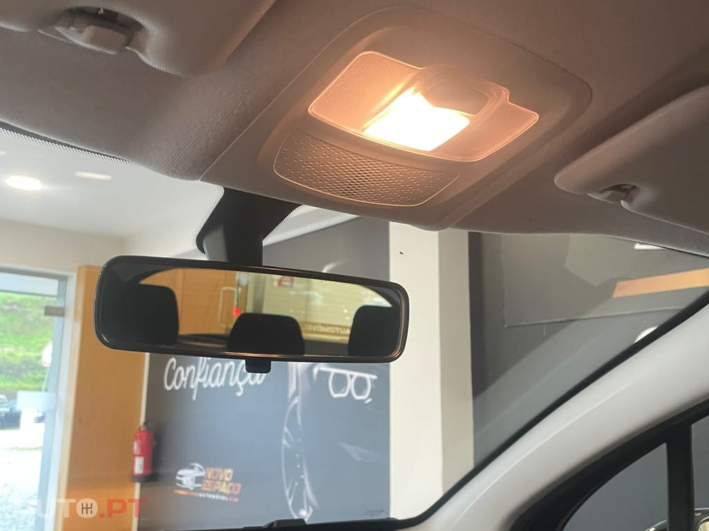 Peugeot 208 208 1.6 BlueHDi Active