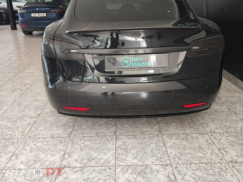 Tesla Model S 100D