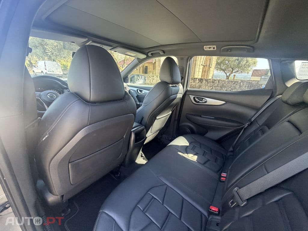 Nissan Qashqai 1.5 dCi N-Connecta