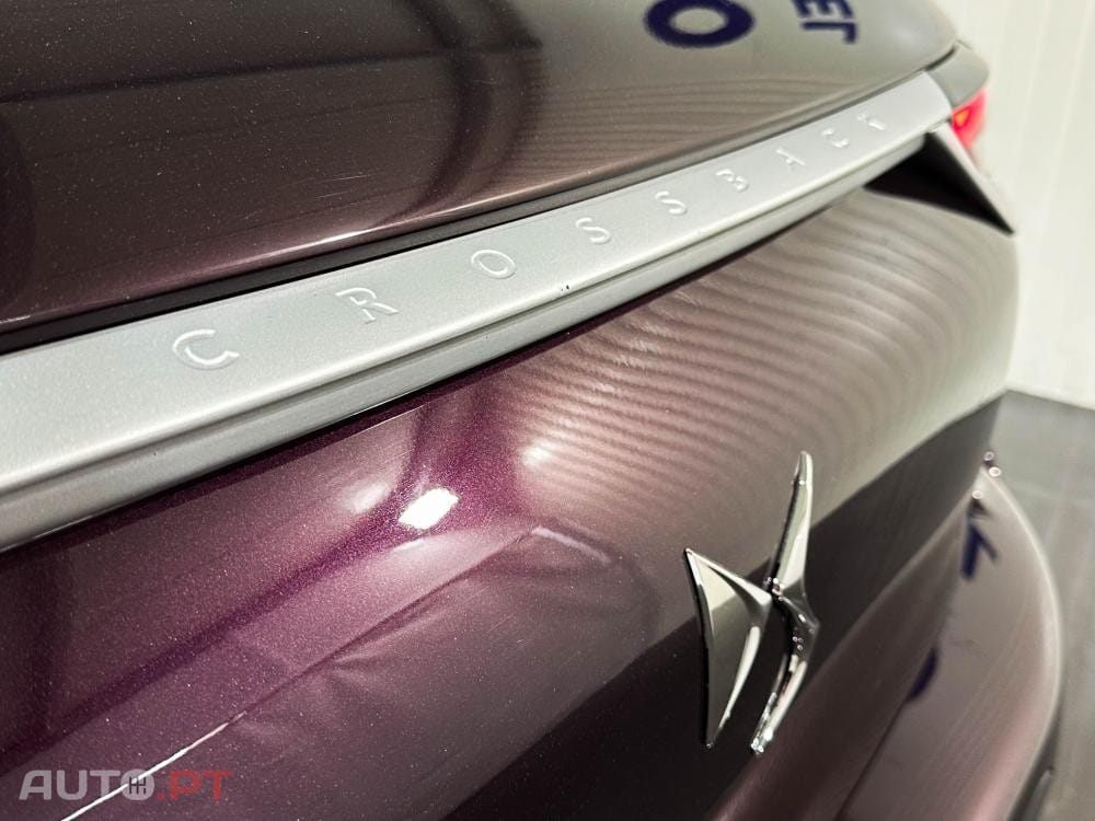 DS DS3 Crossback E-Tense Performance Line