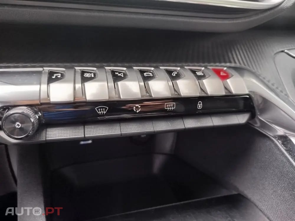Peugeot 5008 BlueHDI 120 EAT6 Stop & Start Allure