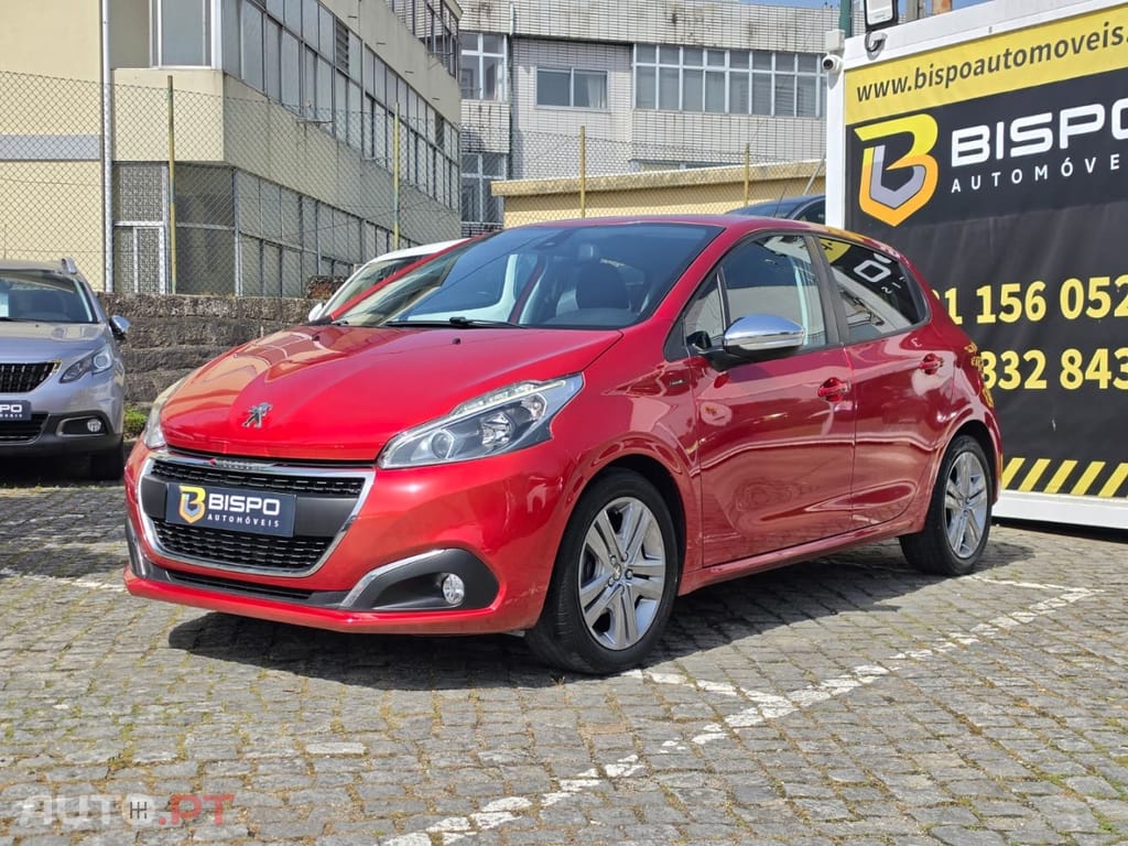 Peugeot 208 1.2 PureTech Signature