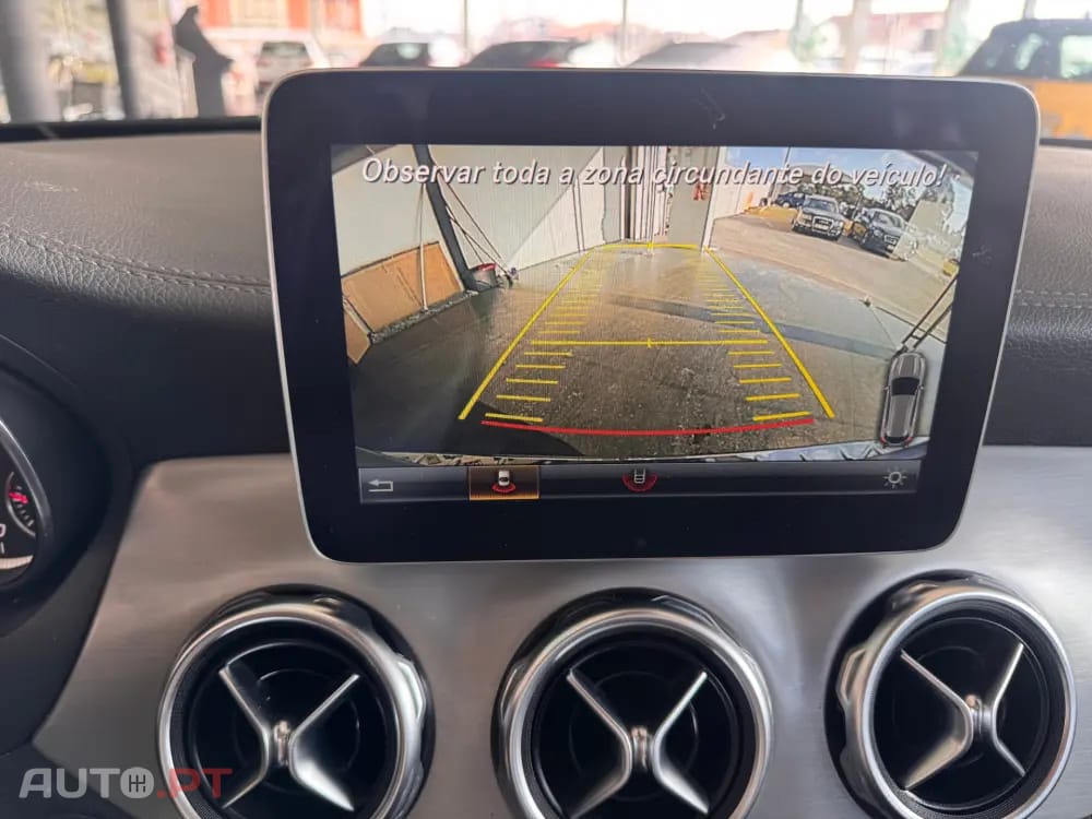 Mercedes-Benz GLA 220 d Urban