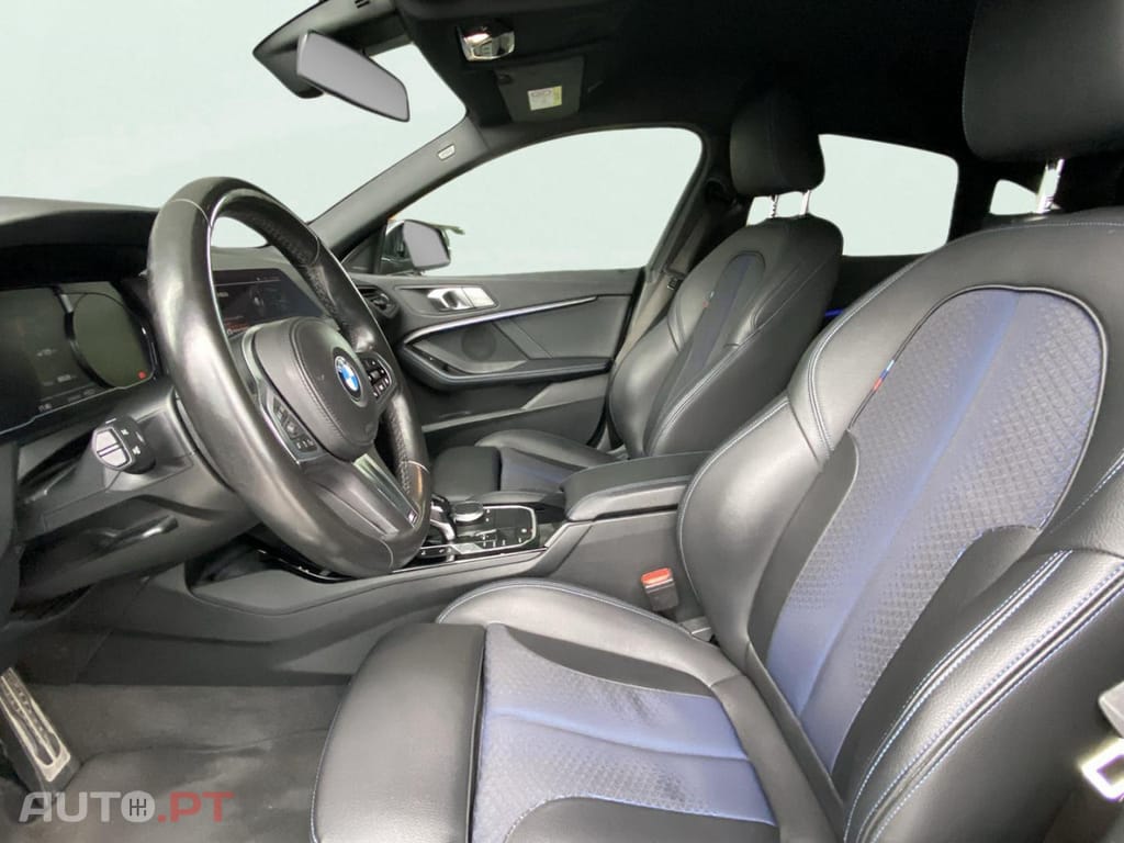 BMW 216 d Pack Desportivo M