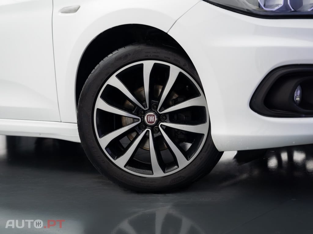 Fiat Tipo 1.3 M-Jet Lounge