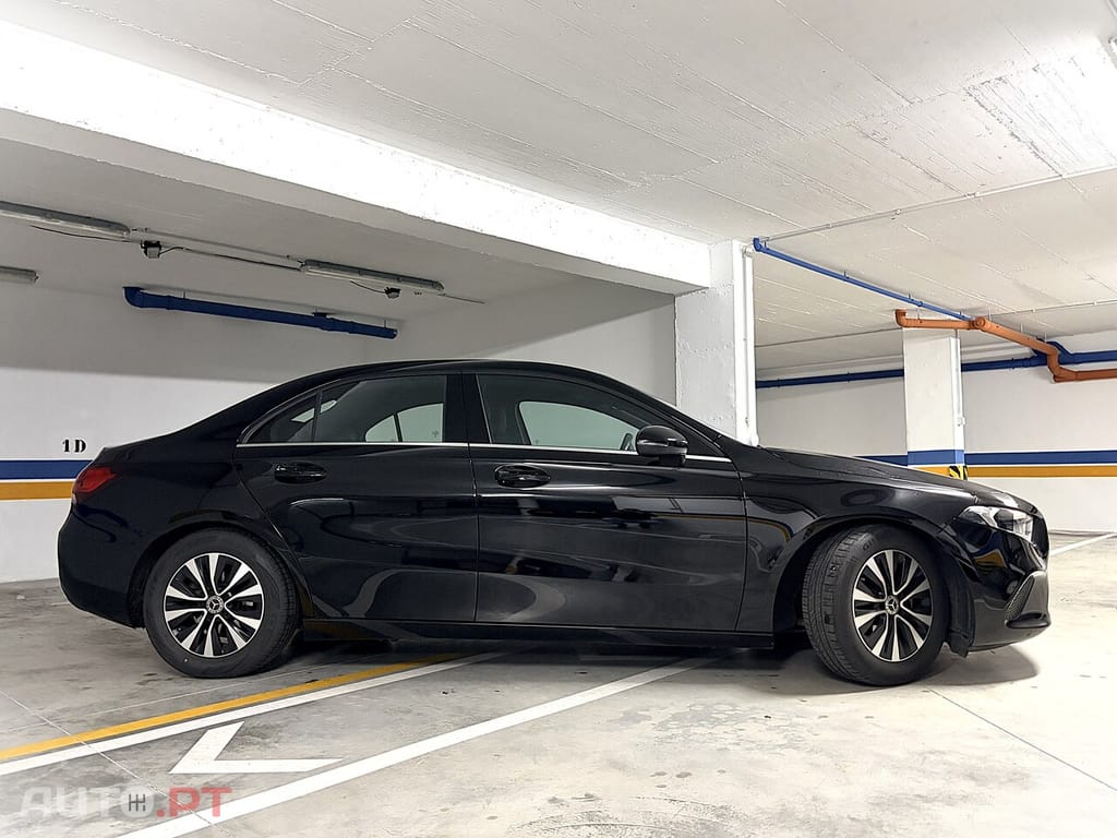 Mercedes-Benz A 180 d limousine