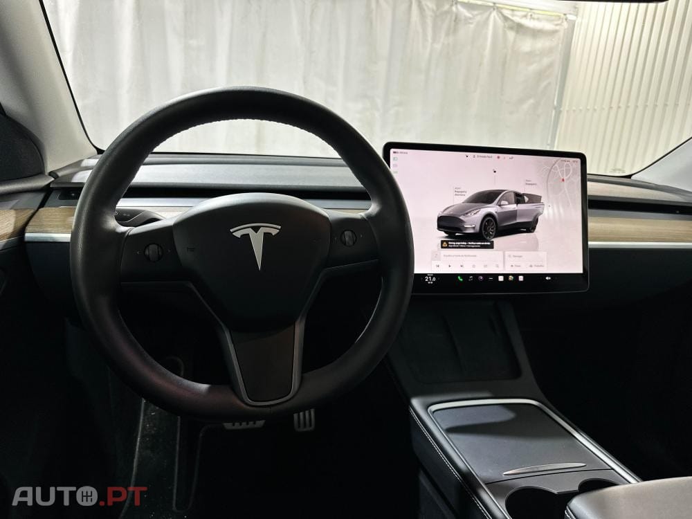 Tesla Model Y Performance Dual Motor AWD