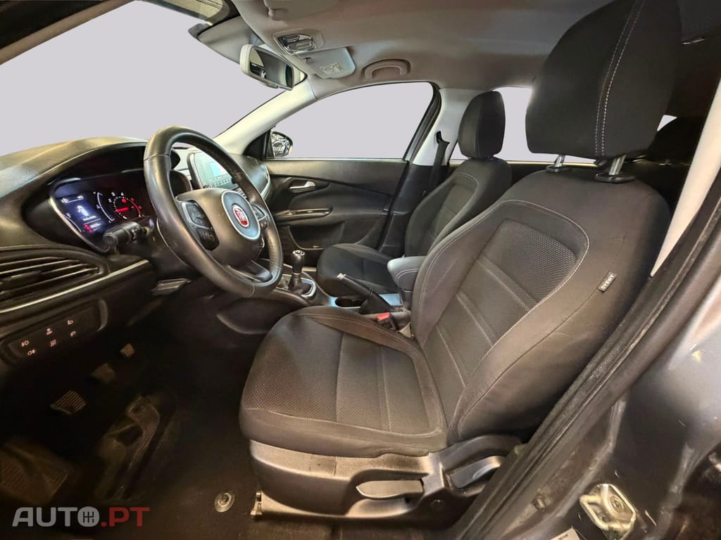 Fiat Tipo 1.3 MTJ LOUNGE 