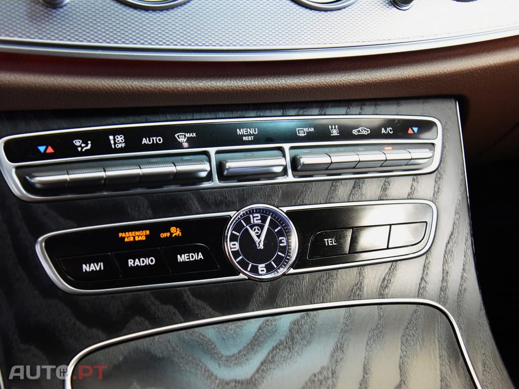 Mercedes-Benz E 300 de Avantgarde