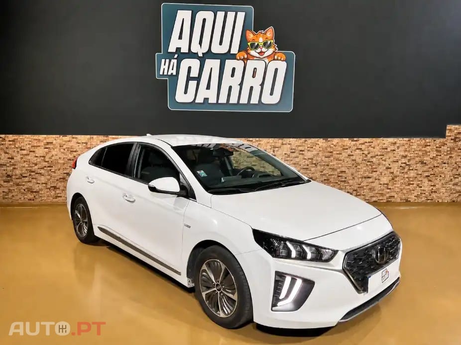 Hyundai IONIQ 1.6 GDI PHEV — fotografia 3