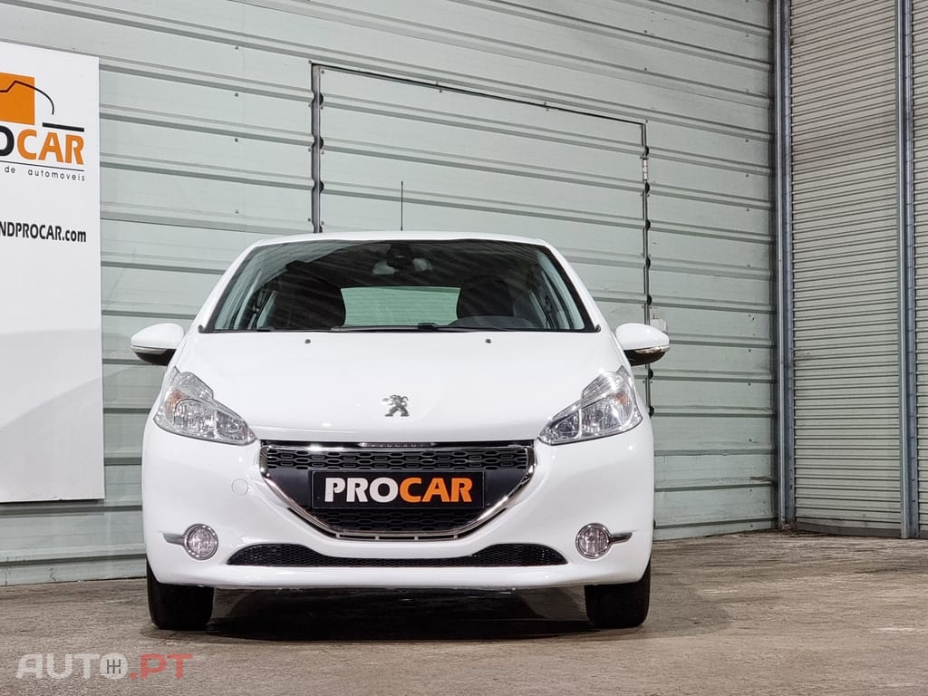 Peugeot 208 1.6 e-HDi Active