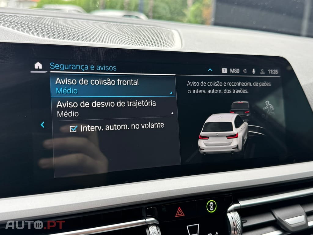 BMW 320 e Touring Corporate Edition Auto