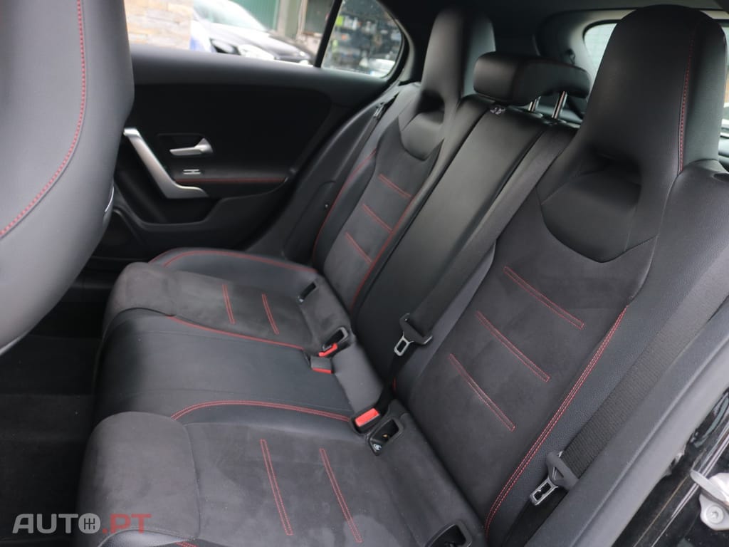 Mercedes-Benz A 160 d AMG Line