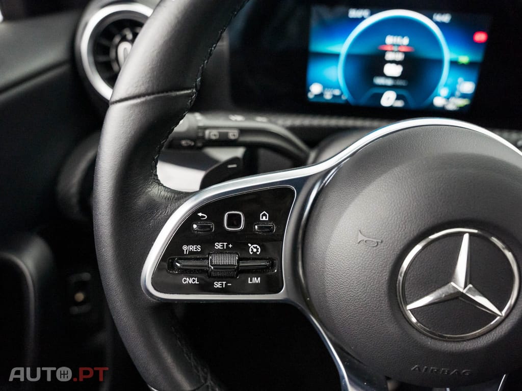Mercedes-Benz CLA 250 e Shooting Brake Style Plus