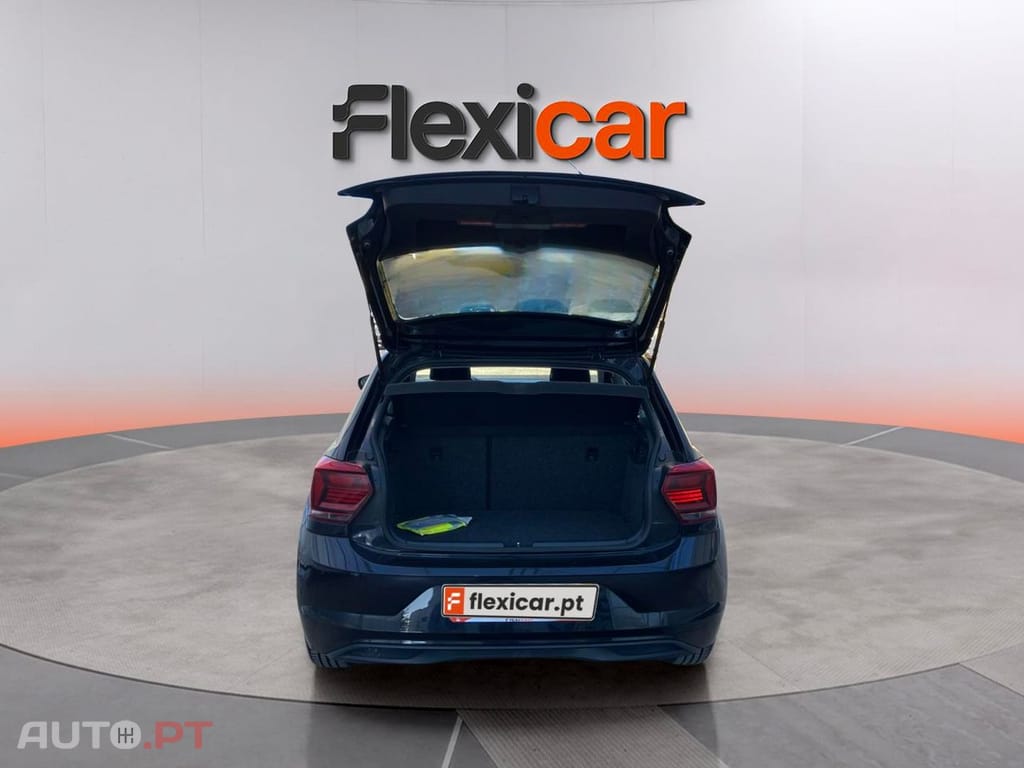 Volkswagen Polo 1.0 Confortline