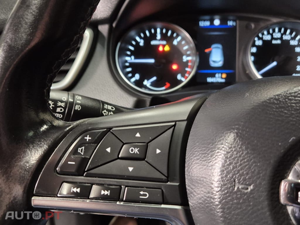 Nissan Qashqai 1.5 dci N-Connecta 360º GPS